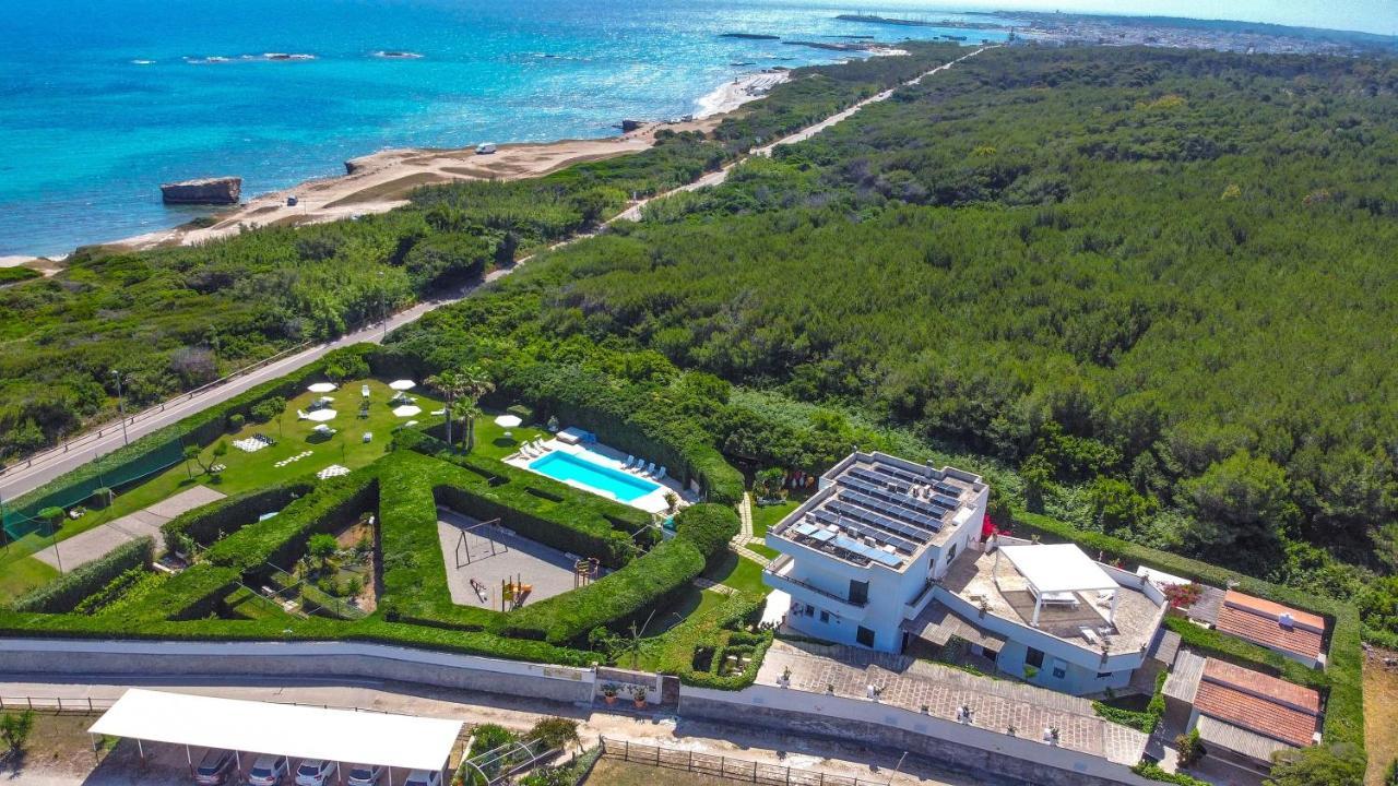 Residence Punta Cassano - In Piscina Sulla Spiaggia Di Sabbia 산포카 외부 사진